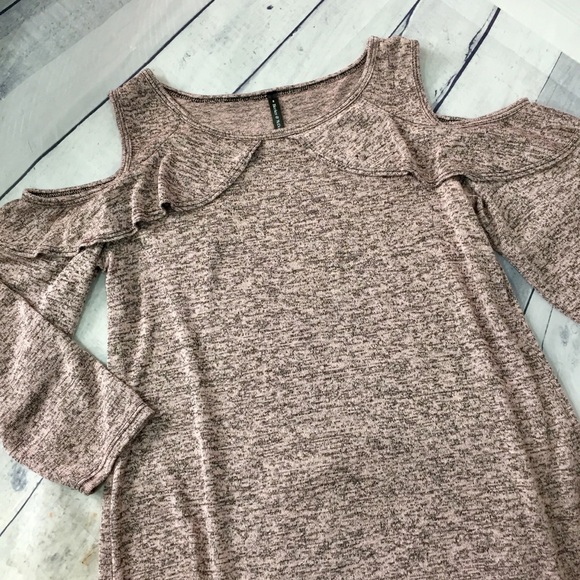 Women's pink heather cold shoulder ruffle knit top - Picture 6 of 6